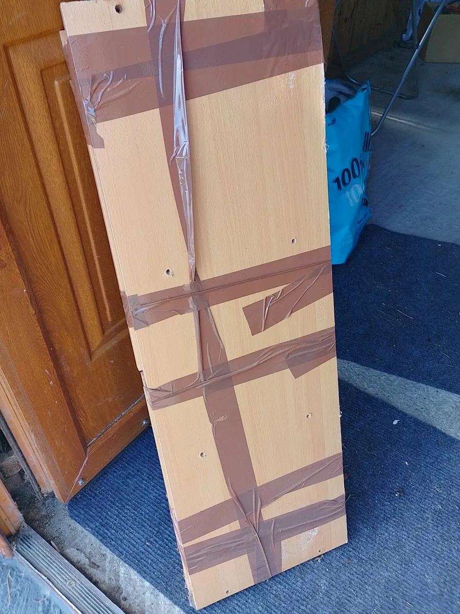 FREE Small Shelving Unit - Image 4