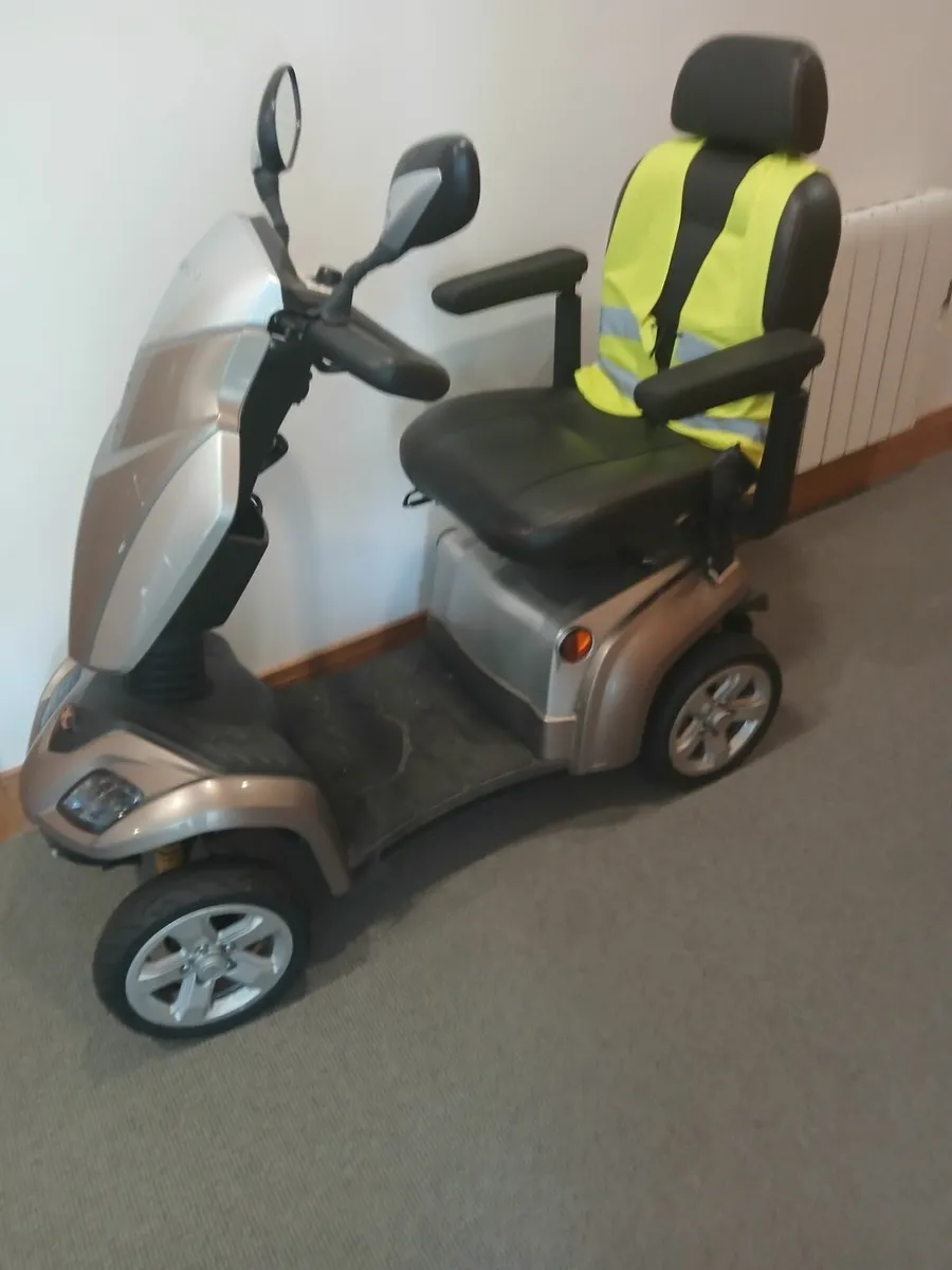 Mobility scooter - Image 2