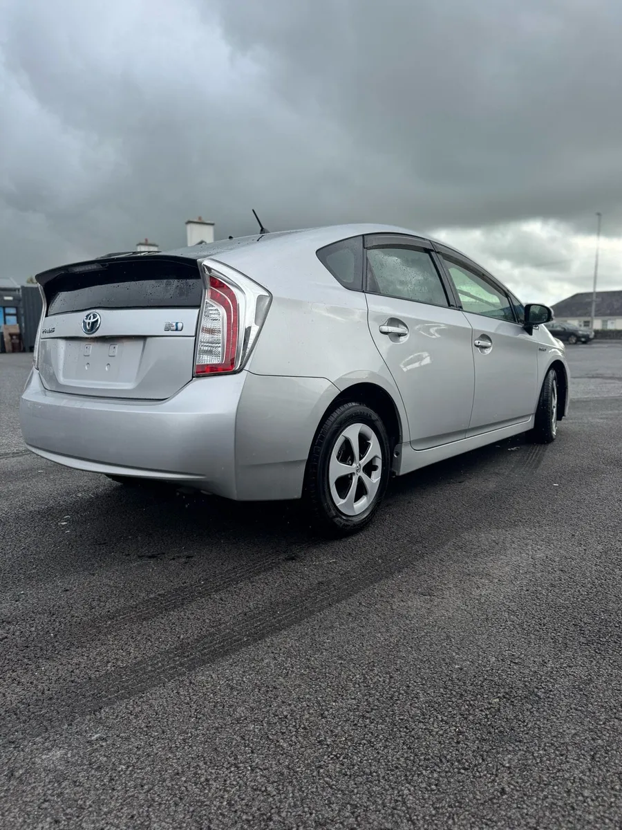 Toyota Prius 2012, Warranty, NCT, Tax - Image 4