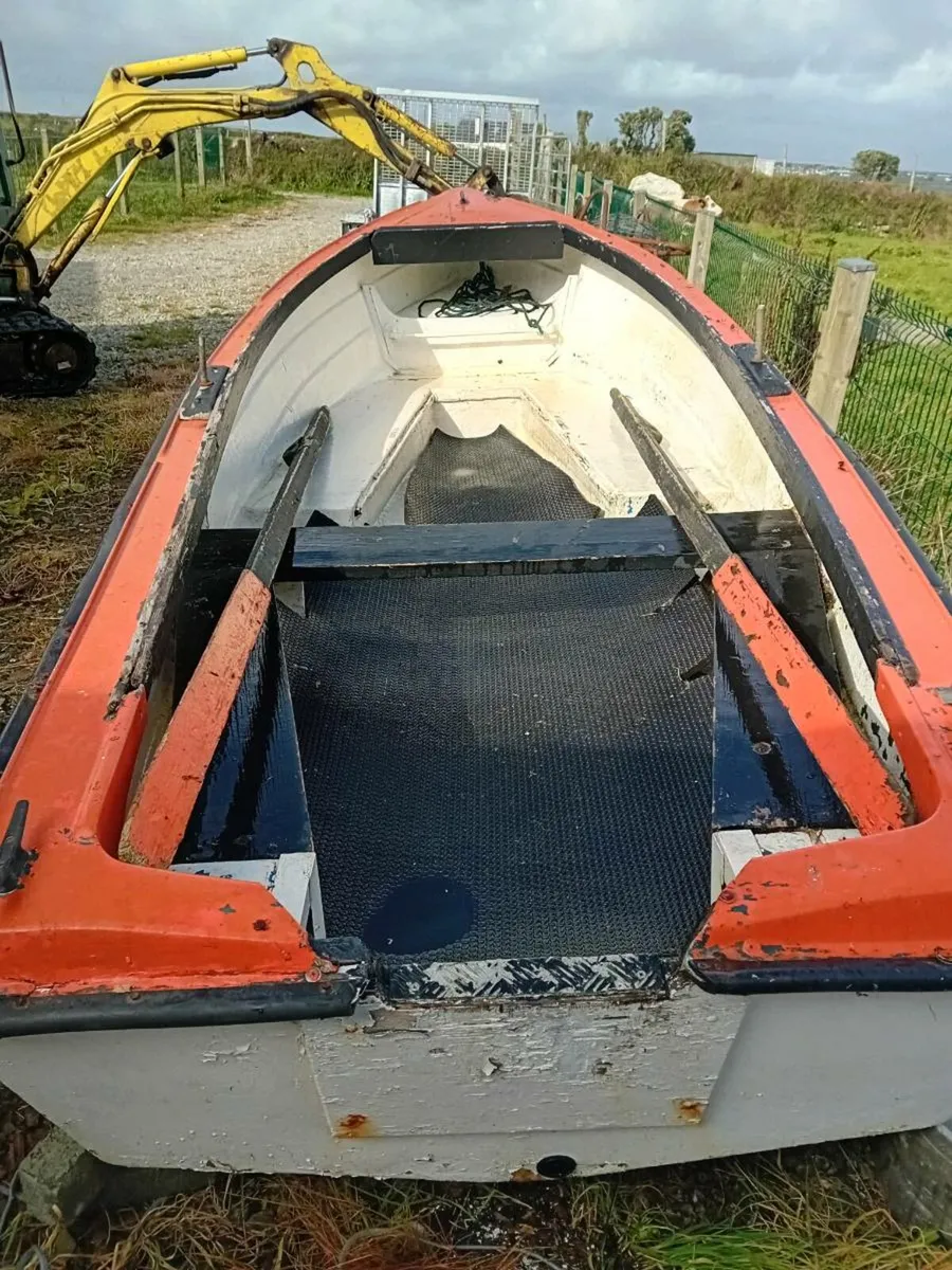 Boat - Image 4