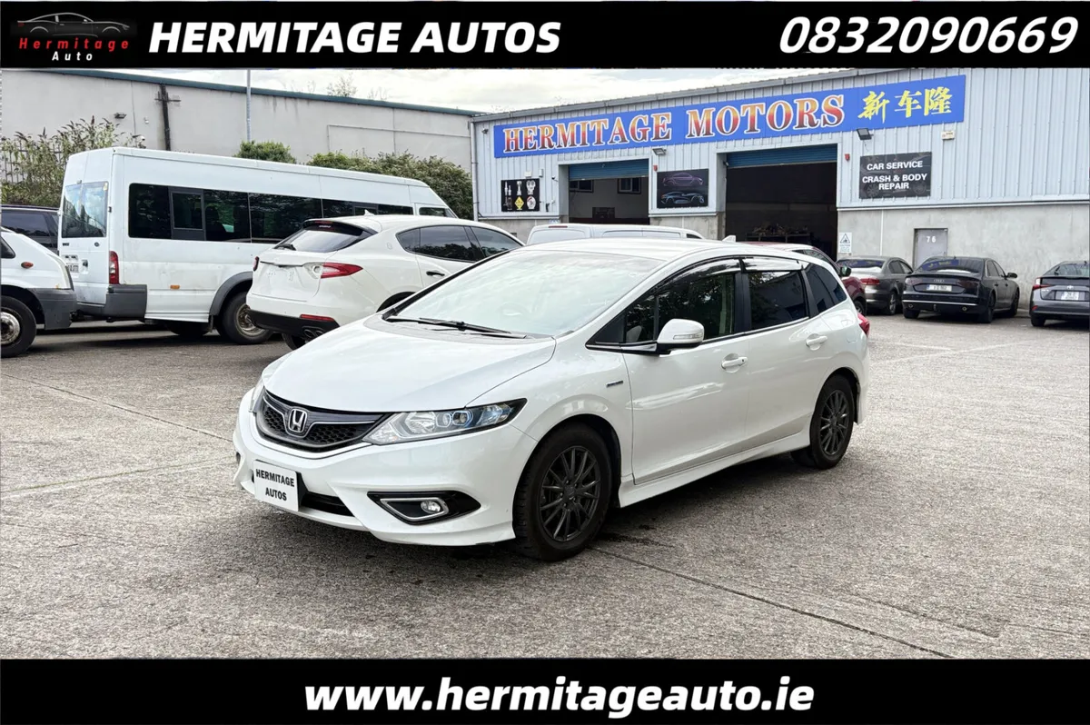 Honda Jade1.5 Hybrid Auto 6 SEATER - Image 1
