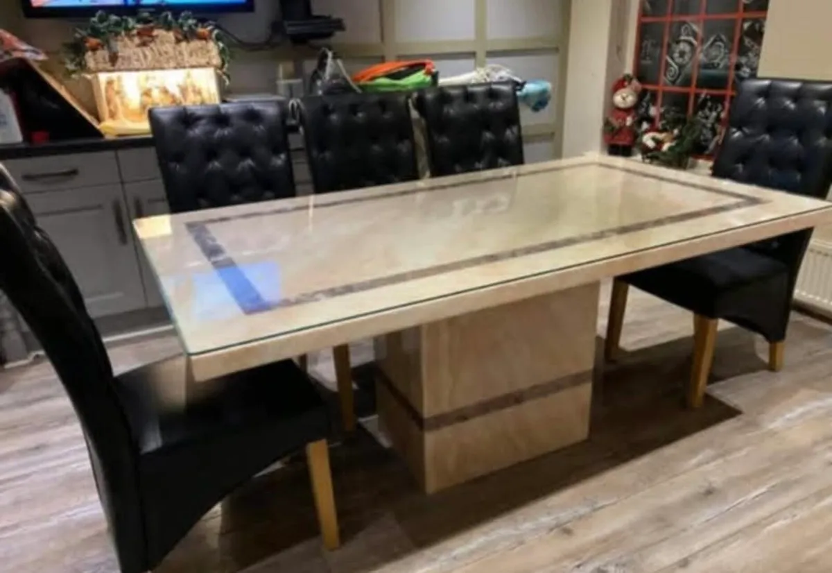 1.8m Italian marble table - Image 1