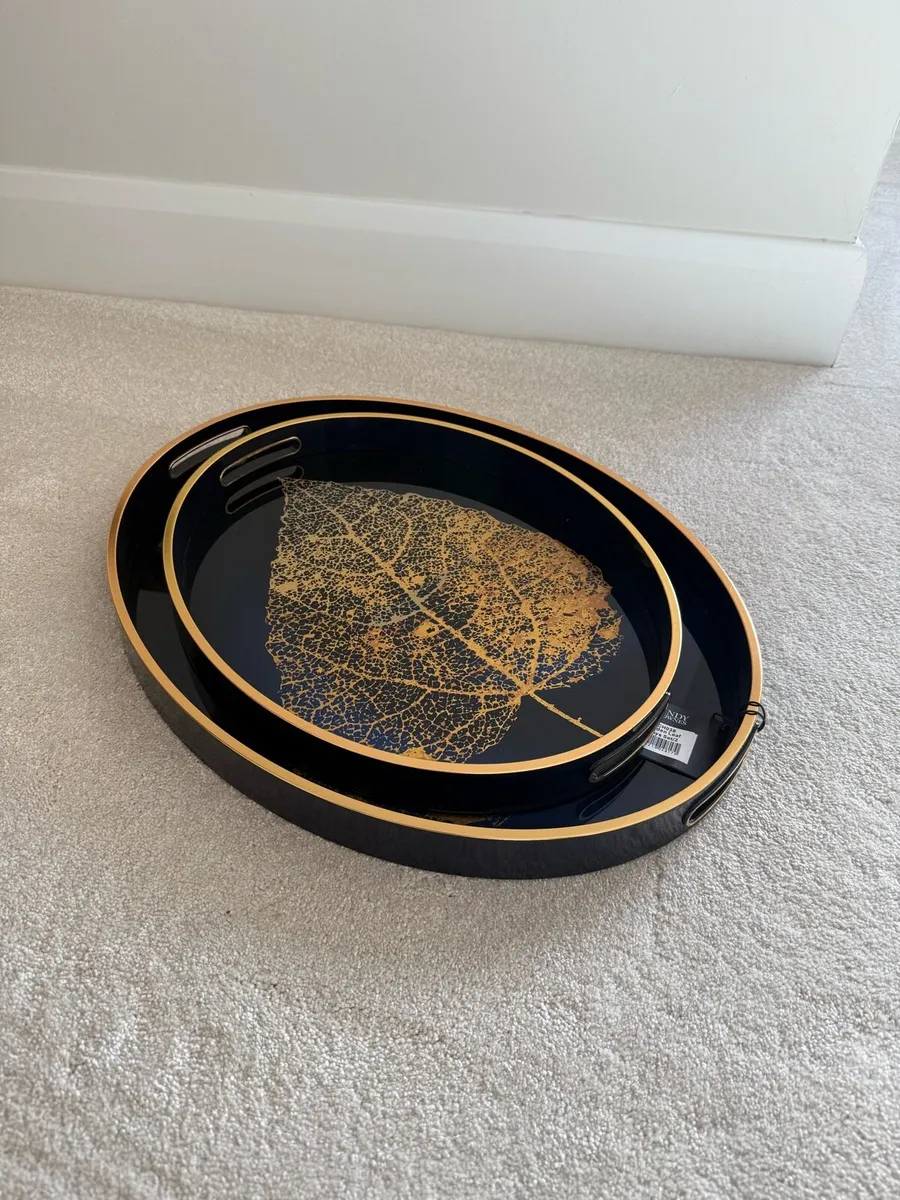 Two Oval Serving Trays - Image 1