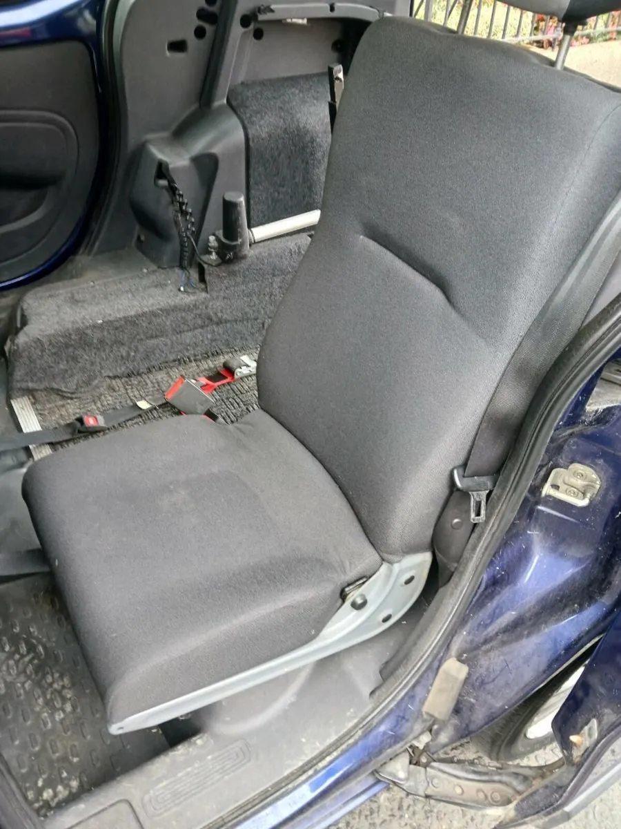 Fiat Qubo AUTO (Wheelchair) - Image 3