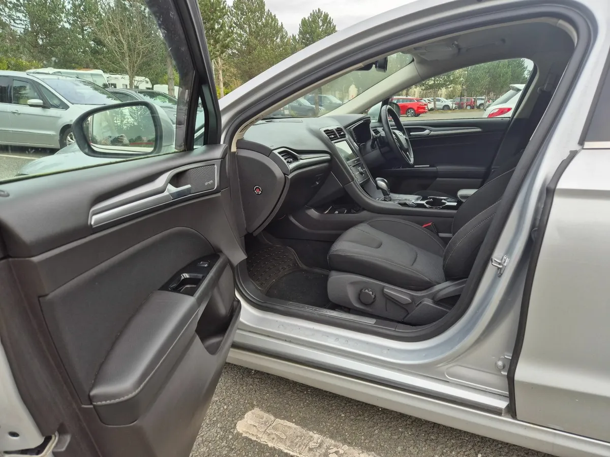 Ford Mondeo 2017 - Image 3