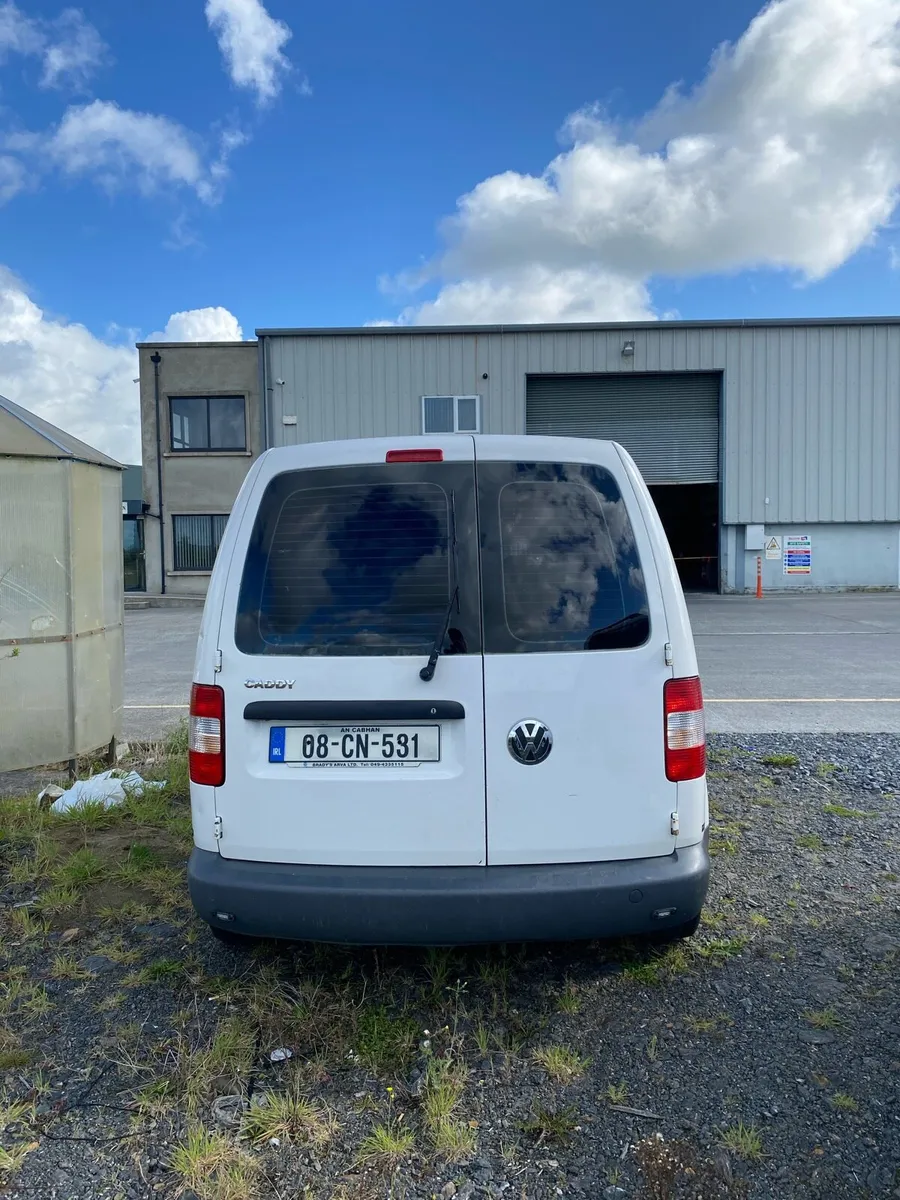 Volkswagen caddy - Image 3