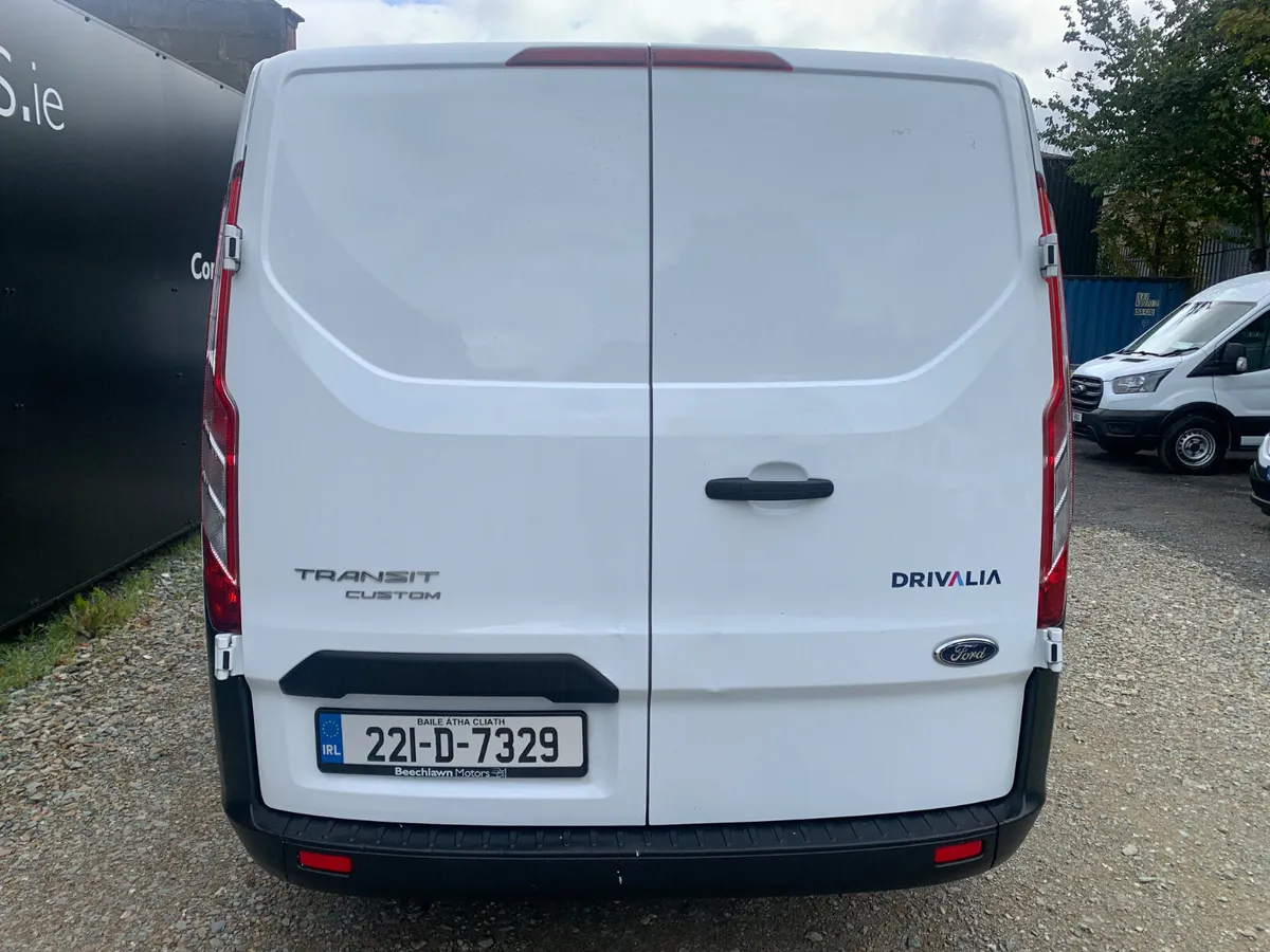 FORD TRANSIT CUSTOM 2.0 TDCI 105 PS SWB VAN - Image 4