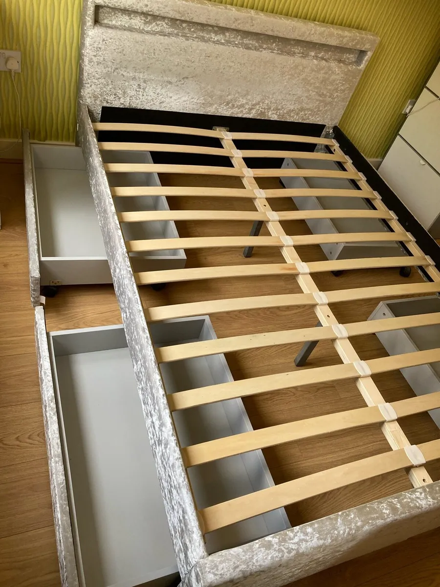 Bed frame - Image 3