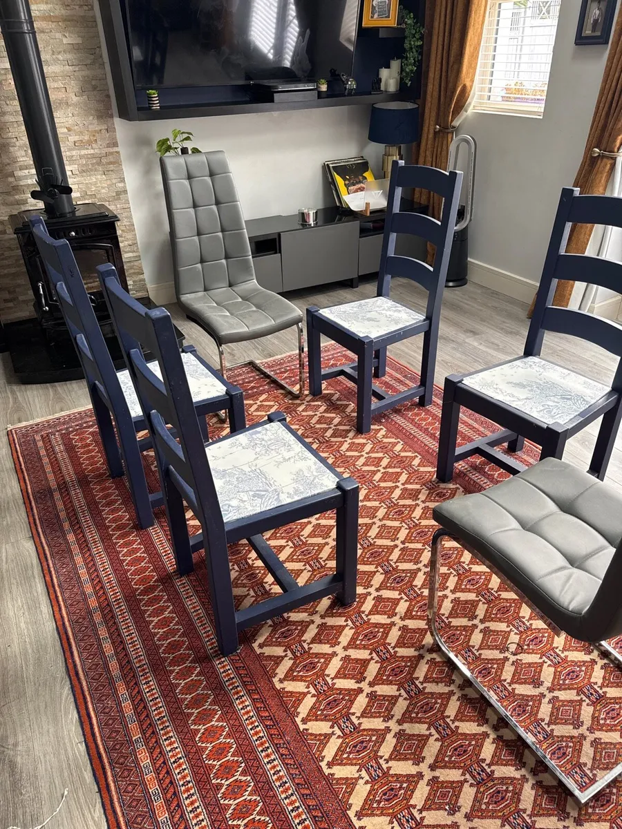 Kitchen chairs - Image 1