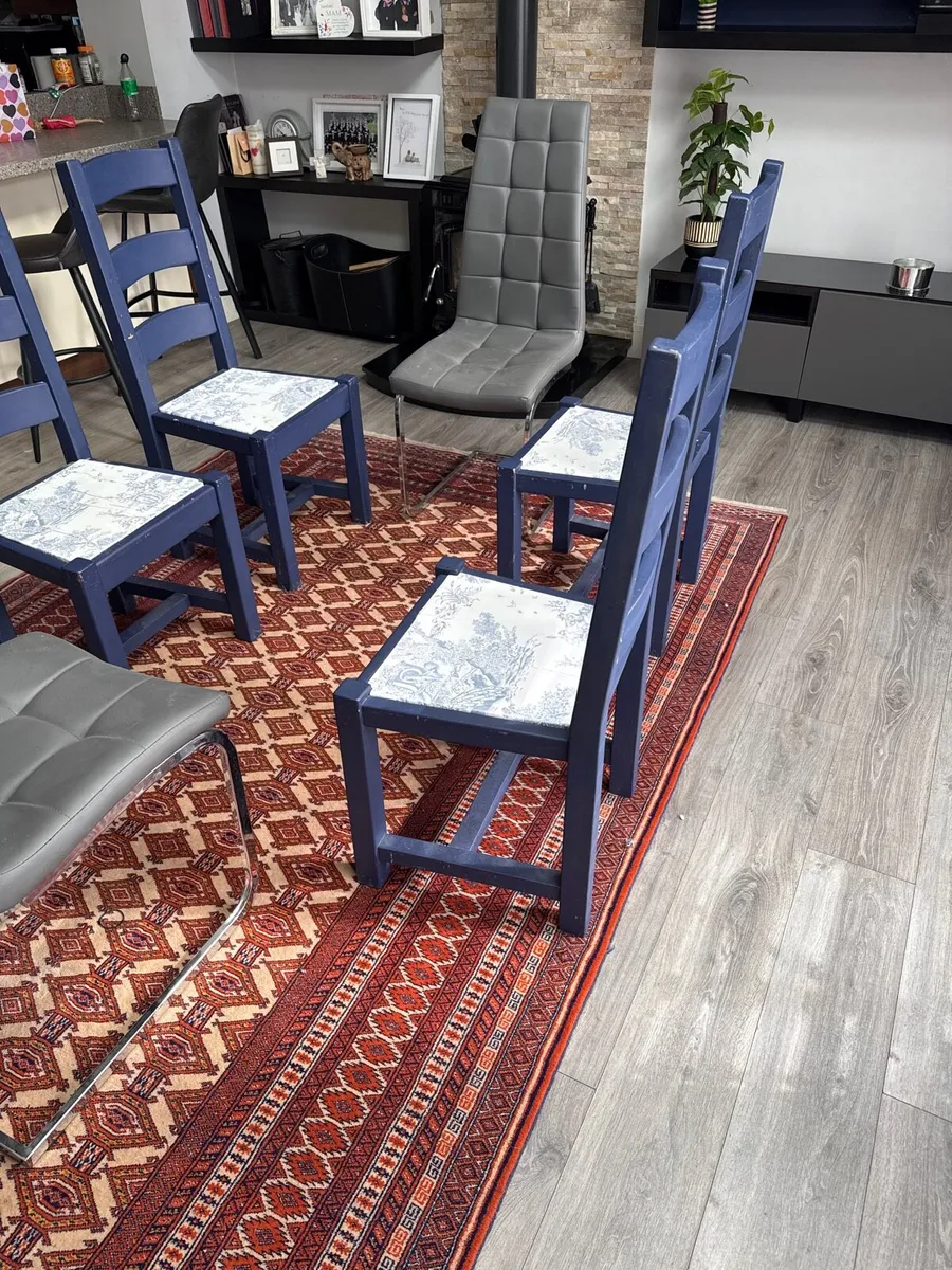 Kitchen chairs - Image 2