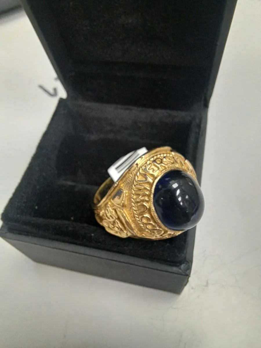 9ct Gold College Ring 9k - Image 2