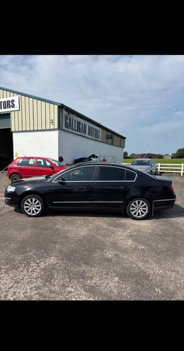 Volkswagen Passat 2008 - Image 3