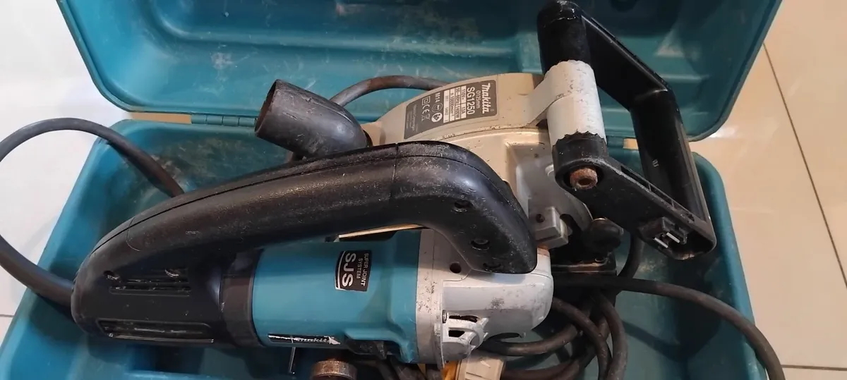 Makita SG1250 Wall Chaser 110v - Image 4