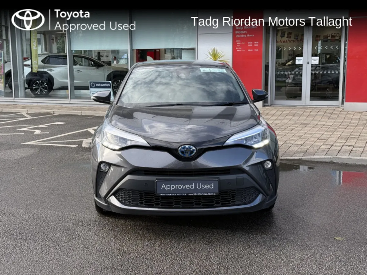 Toyota C-HR 1.8 HYBRID SPORT*** 1 OWNER FROM TADG - Image 4