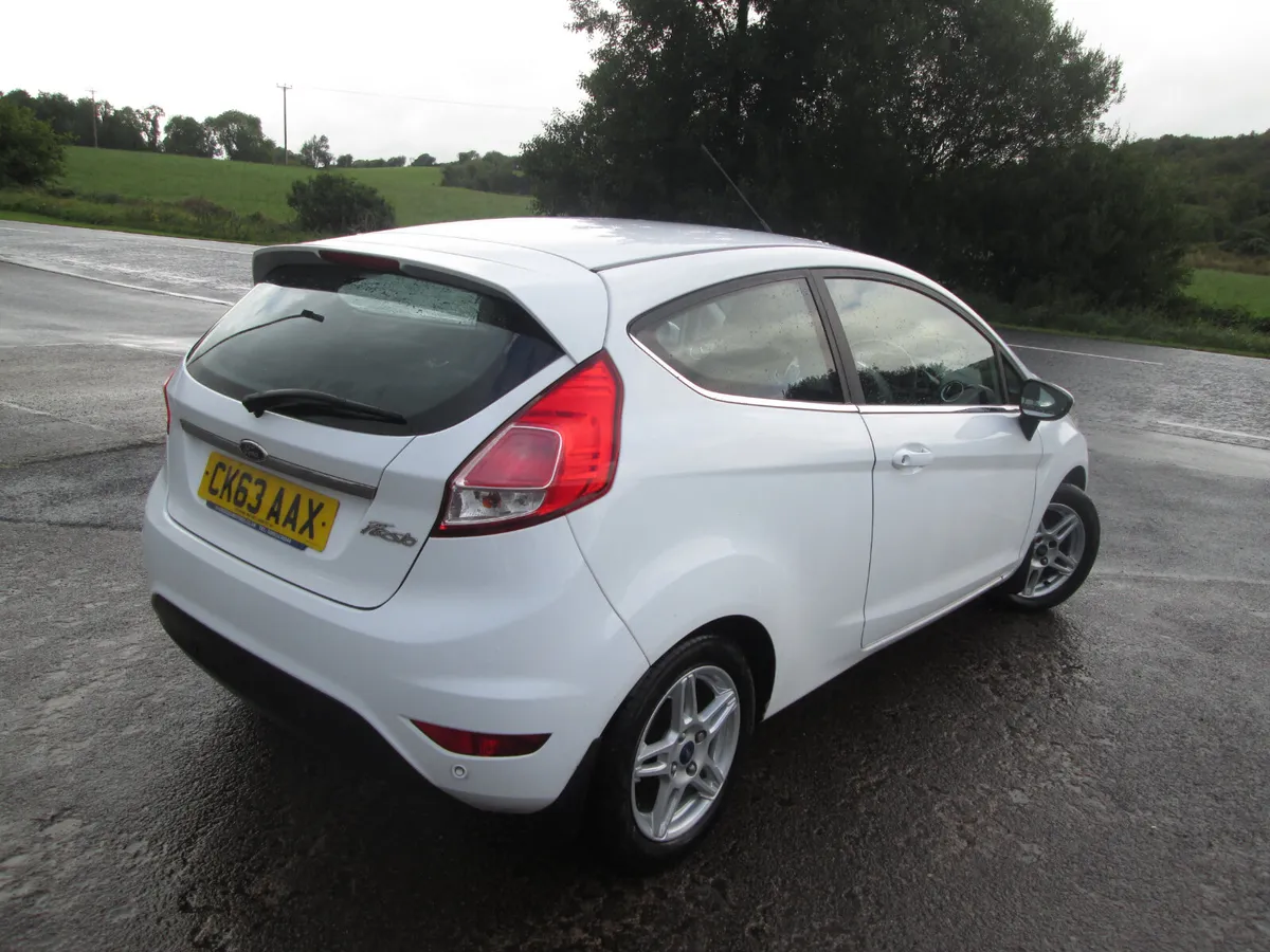 2013  FORD  FIESTA  1.5  TDCI  ZETEC  5DR - Image 4