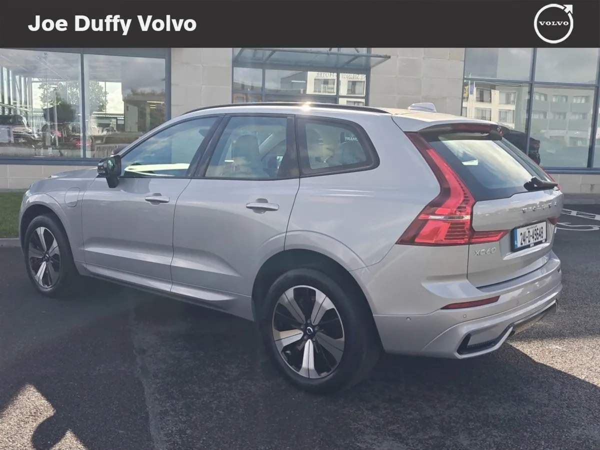 Volvo XC60 T6 Recharge Phev 350hp AT8 Plus Bright - Image 3