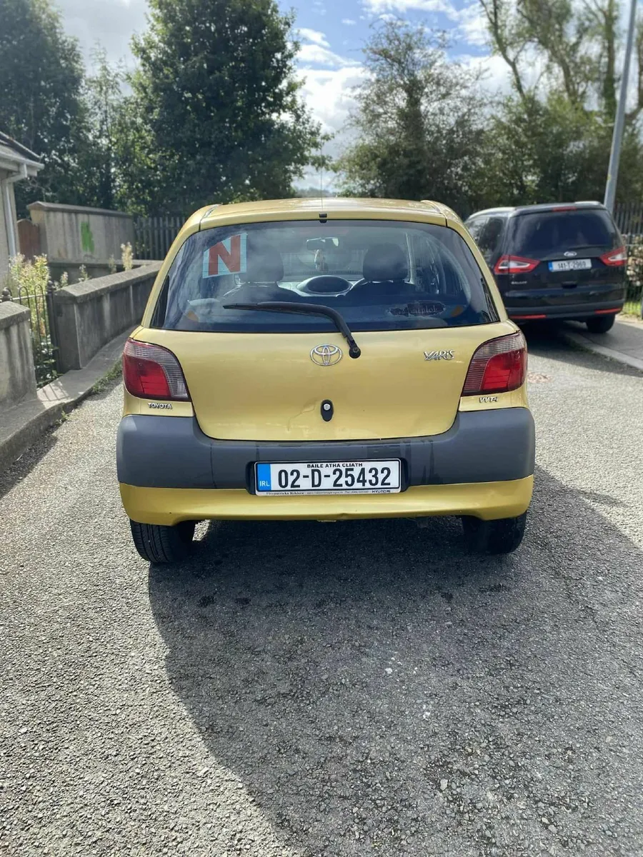Toyota Yaris 2002 - Image 3