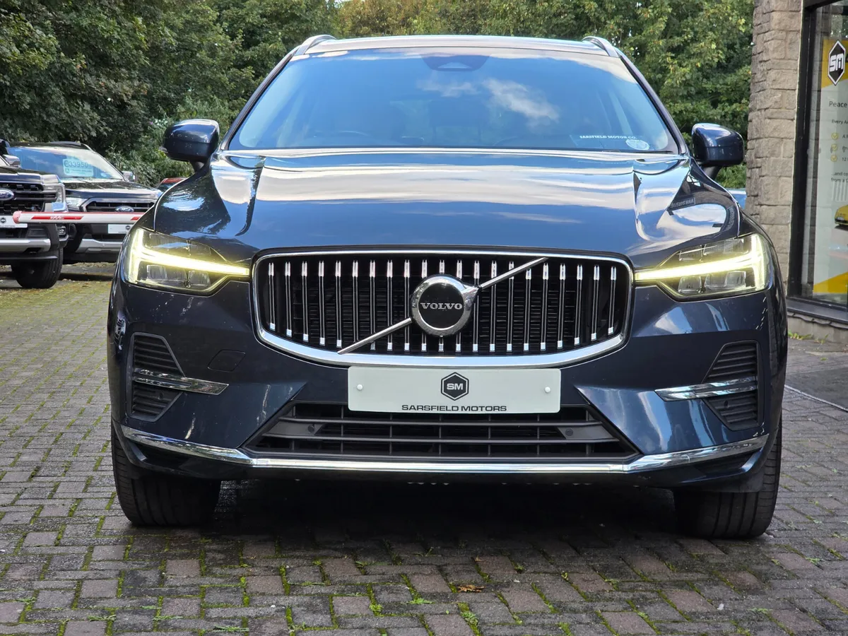 2022 VOLVO  XC60 2.0 B4 INSCRIPTION AUTO - Image 4