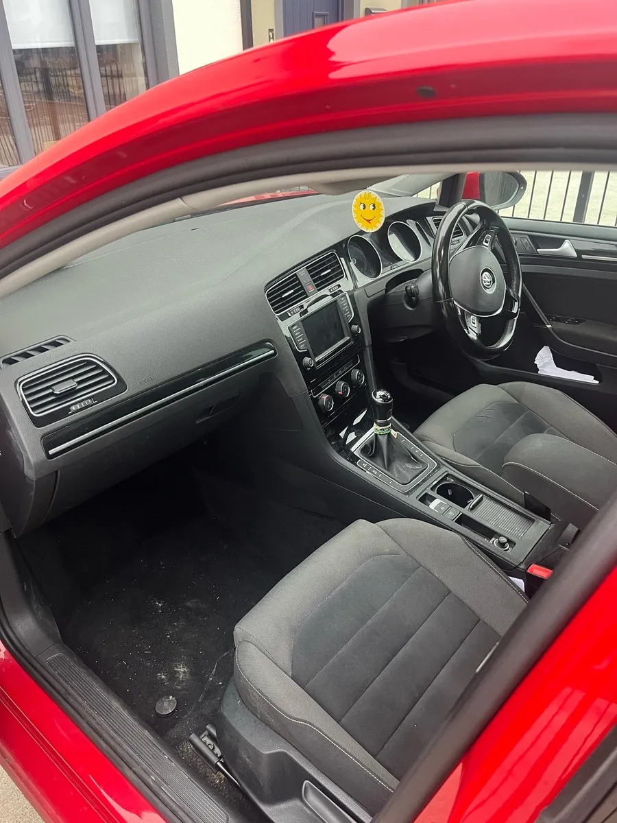 Volkswagen Golf - Image 3