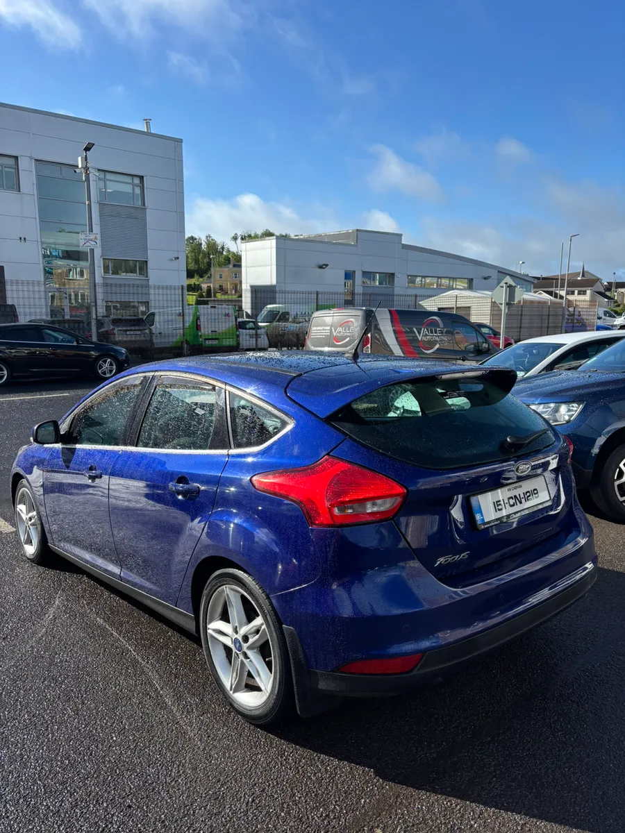 FORD FOCUS ZETEC TDCI - Image 2