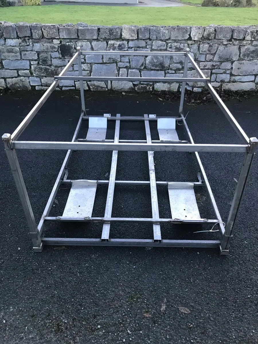 Steel Frames / Cages - Image 1