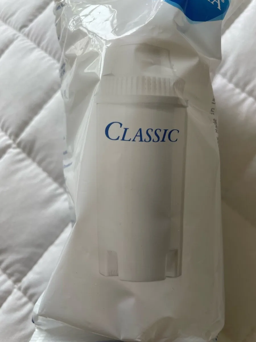 Classic Brita water filter - Image 2