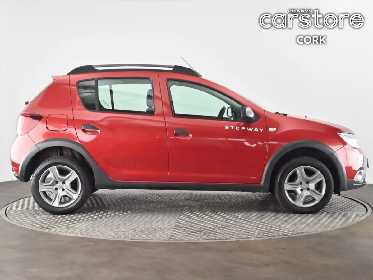Dacia Sandero Stepway TCe 90 S S Stepway Signature - Image 3