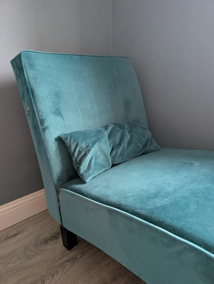 Teal Velvet Chaise - Image 4
