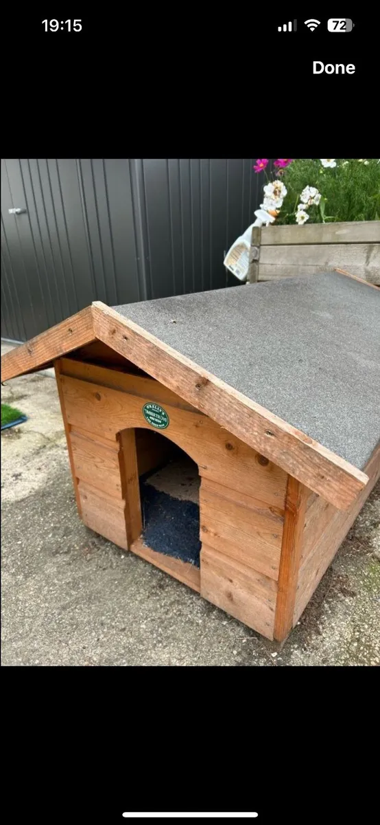 Dog kennel - Image 1