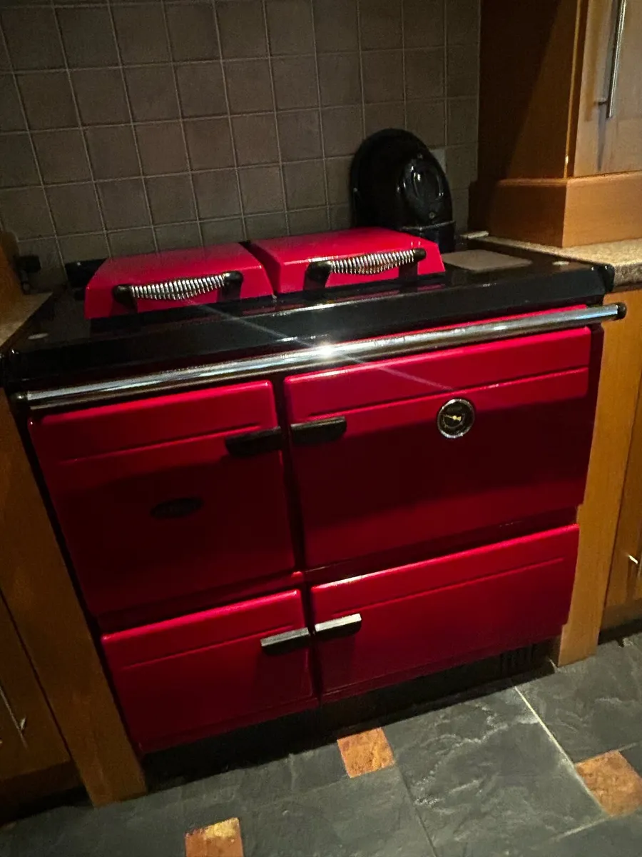 Stanley Oil Range Cooker - Image 1