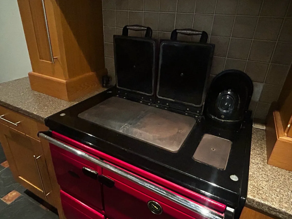 Stanley Oil Range Cooker - Image 2