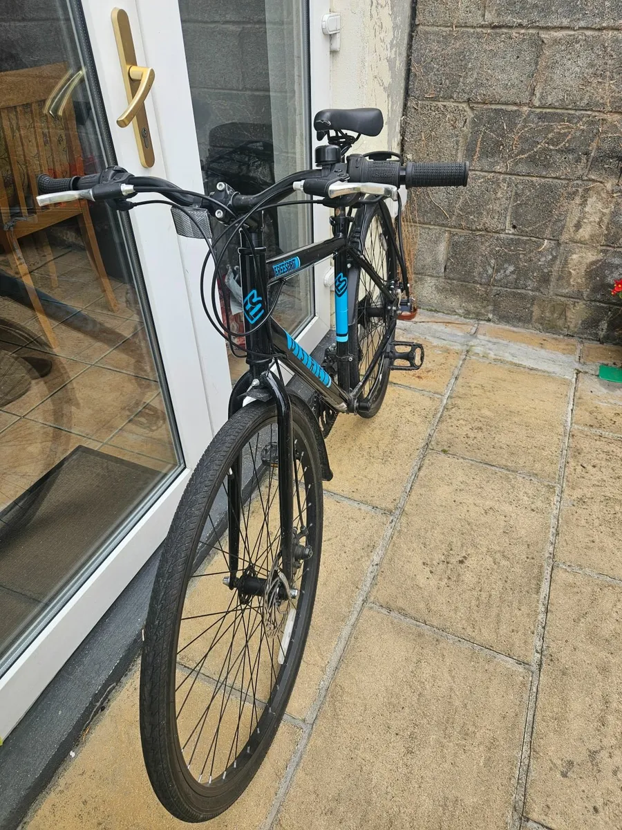 Men's City Hybrid Bike - Image 1