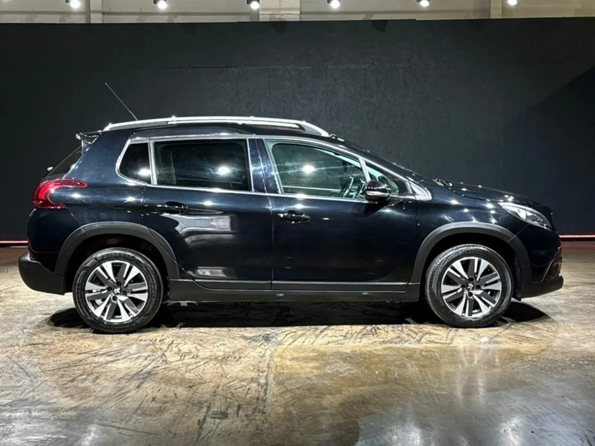 Peugeot 2008 F/L Allure 1.2 Puretech 82 ECO - Image 3