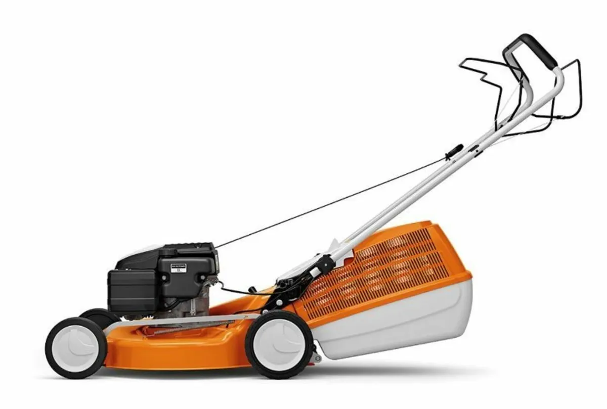 Stihl RM253T Lawnmower - Image 4