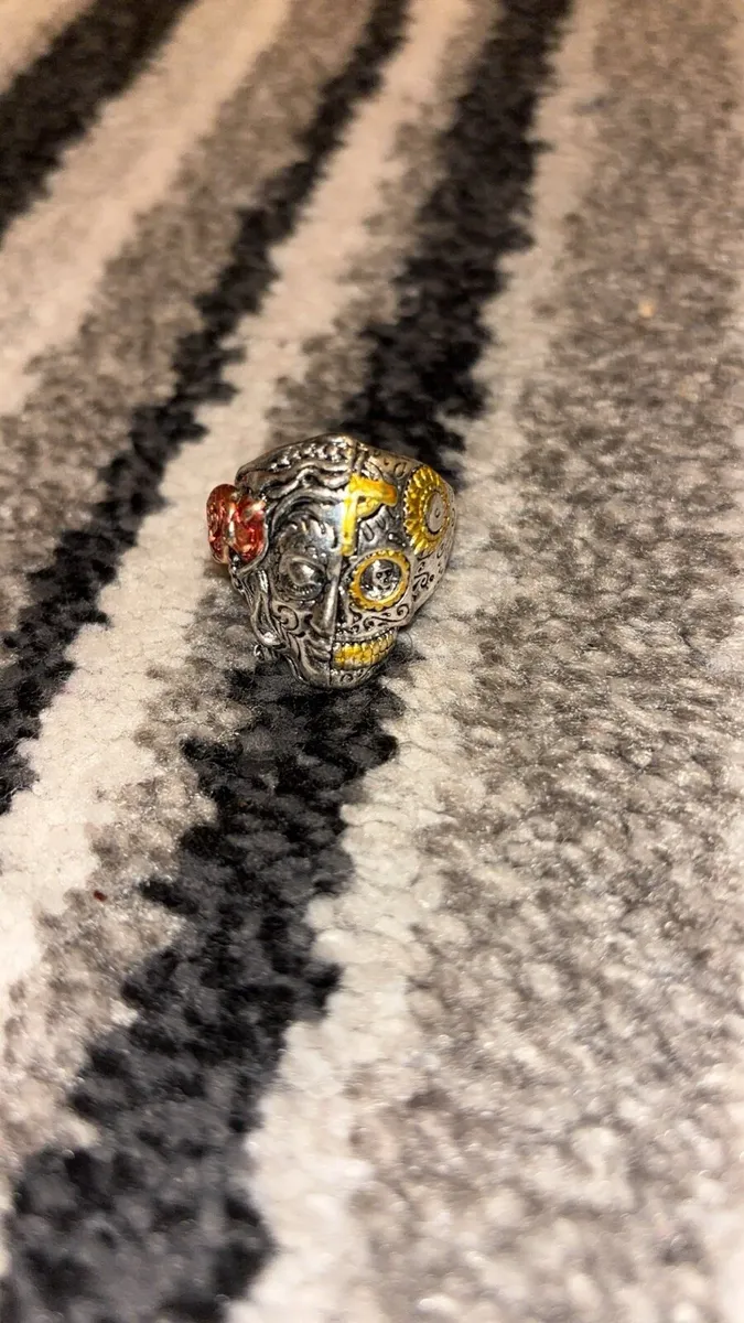 Silver Mexican Skulls Ring