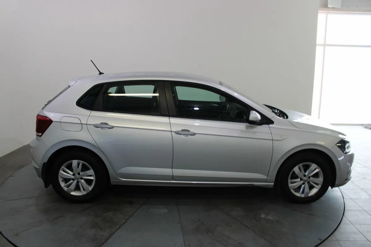 Volkswagen Polo 1.6 TDI 80hp Trendline - Image 4