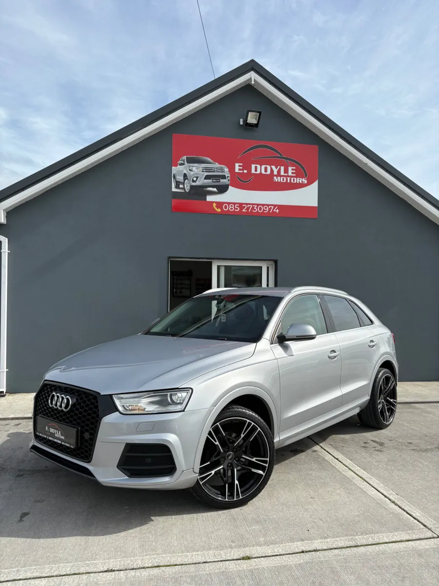2015 Audi Q3 SE TDI Quattro - Image 2