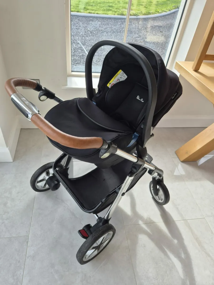 Silver cross travel system - Image 2