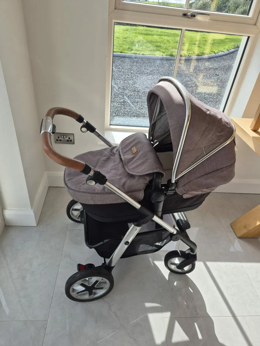 Silver cross travel system - Image 3