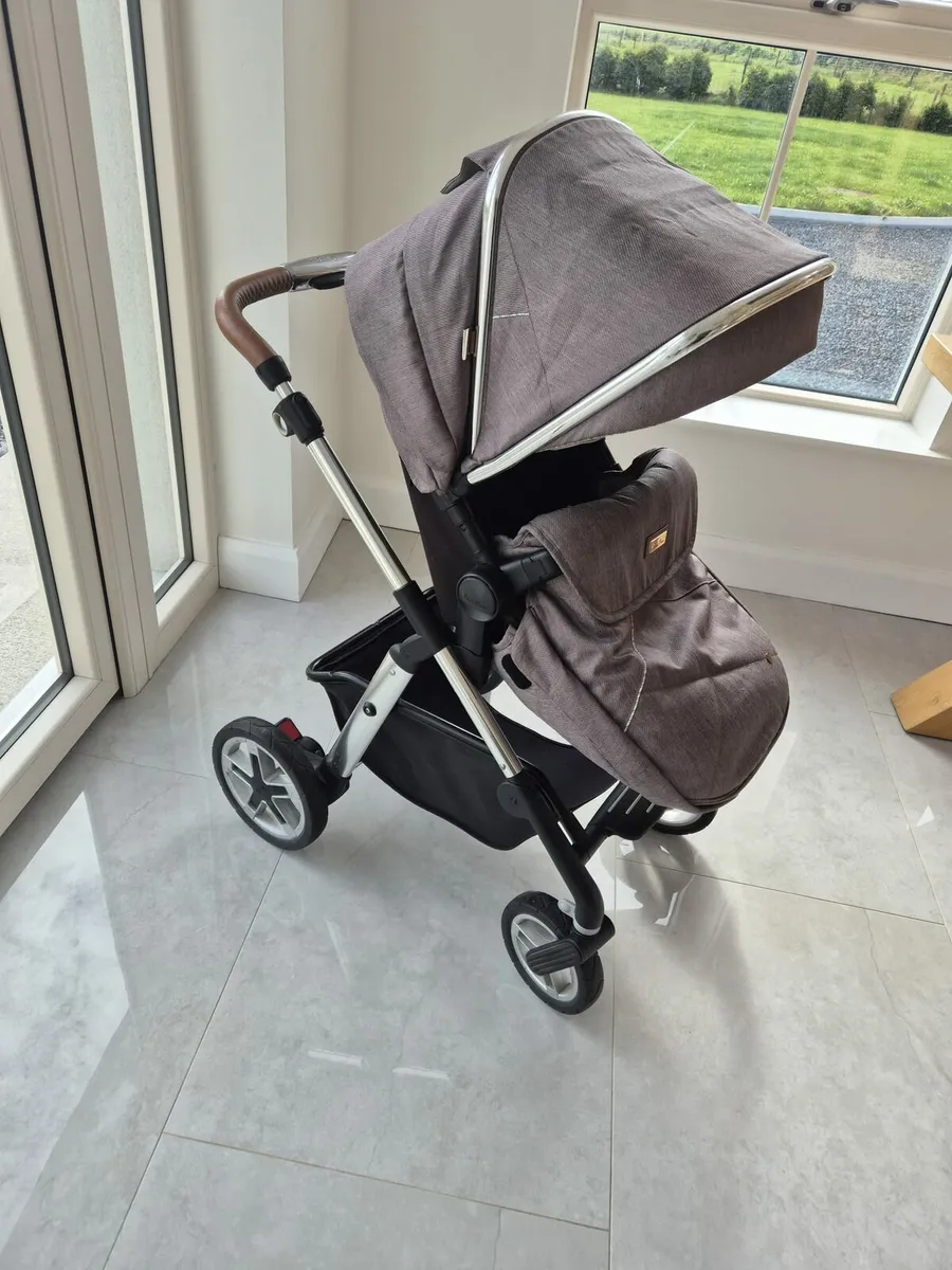 Silver cross travel system - Image 4