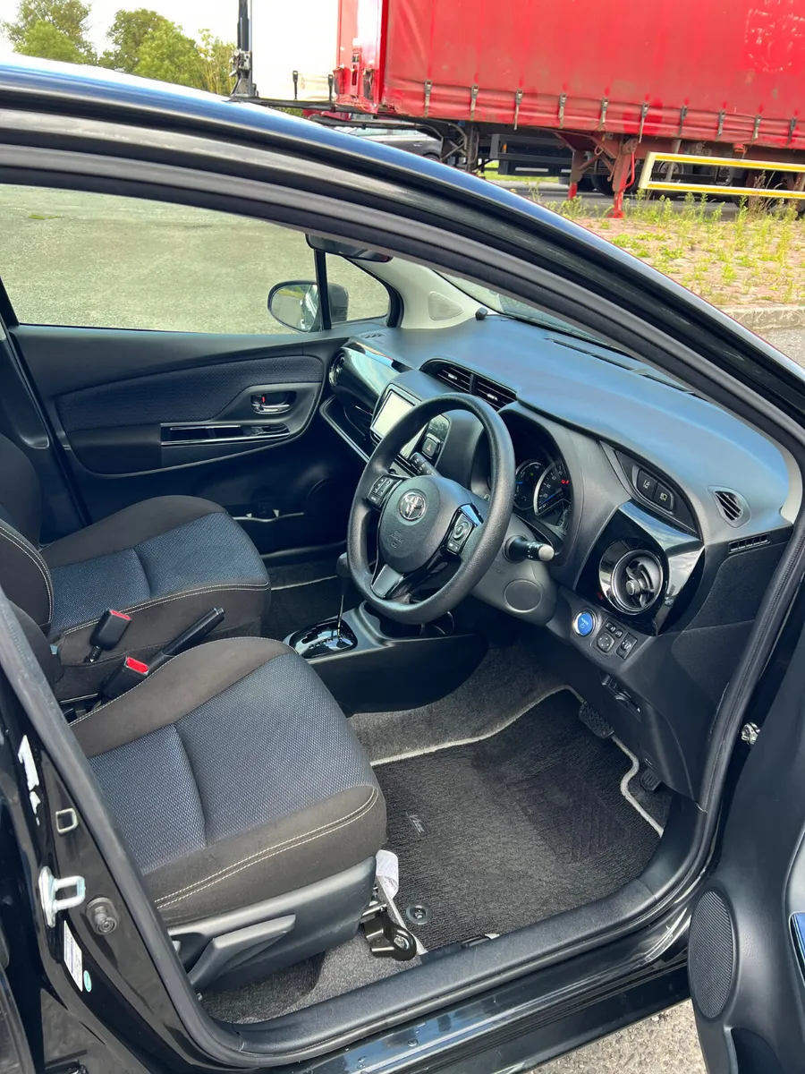 TOYOTA VITZ 2018 1.5L PETROL AUTOMATIC HYBRID - Image 3