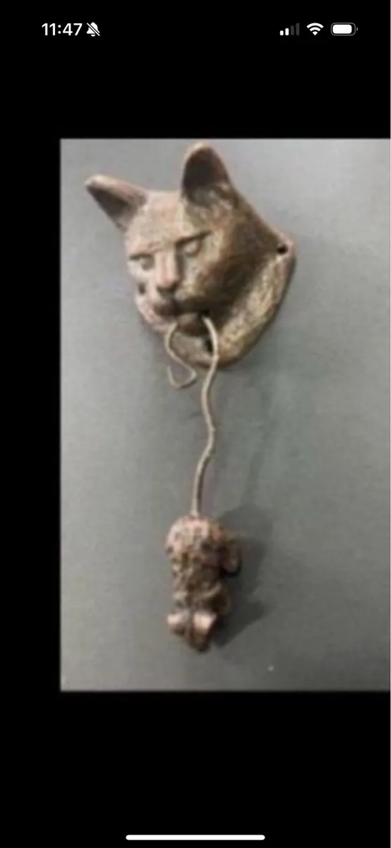 Car and mouse door knocker - Image 4