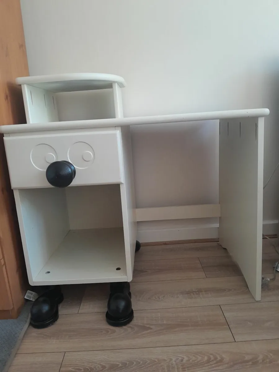 Children's bedroom furniture - Image 2