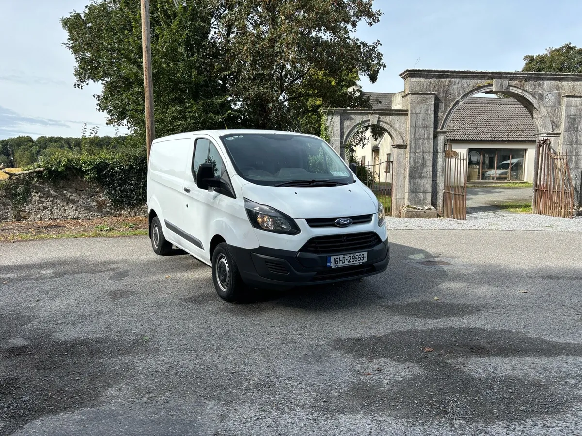 161 Ford Transit Custom 2.2 - Image 1