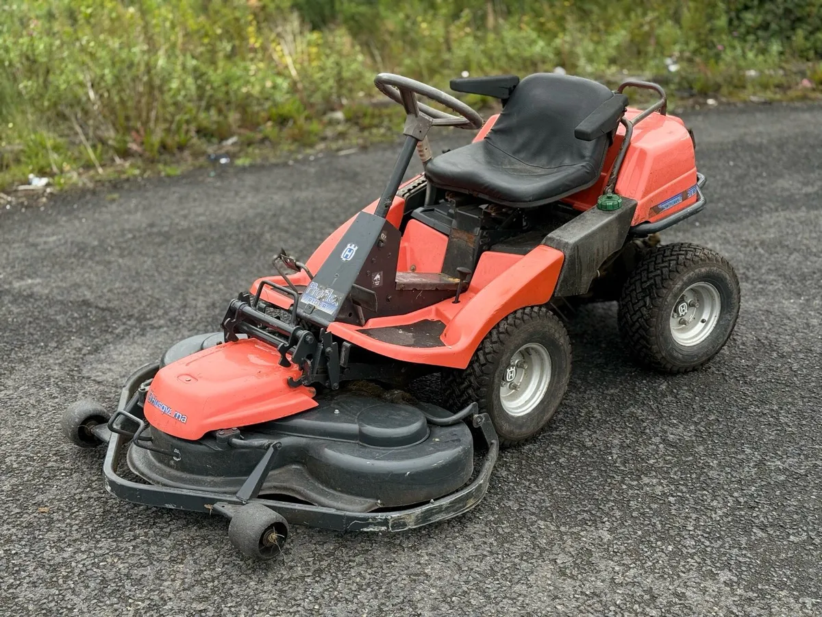 Husqvarna Front Deck Lawnmower - Image 2