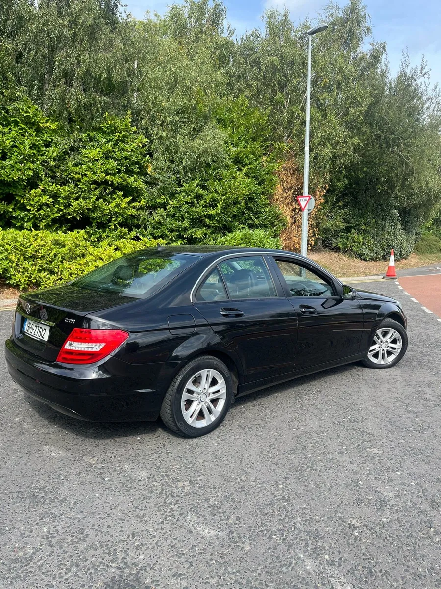 Mercedes C200 CDI Low Km AUTO - Image 2