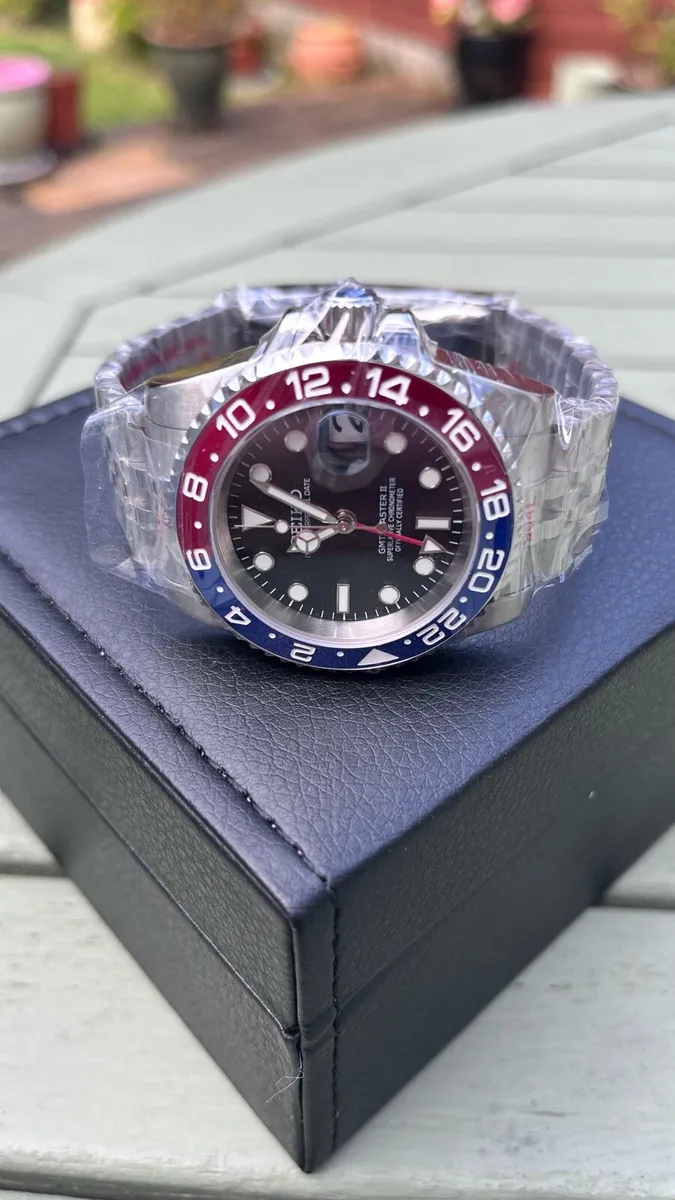 Seiko Mod Watch Pepsi style 40mm Automatic - Image 3