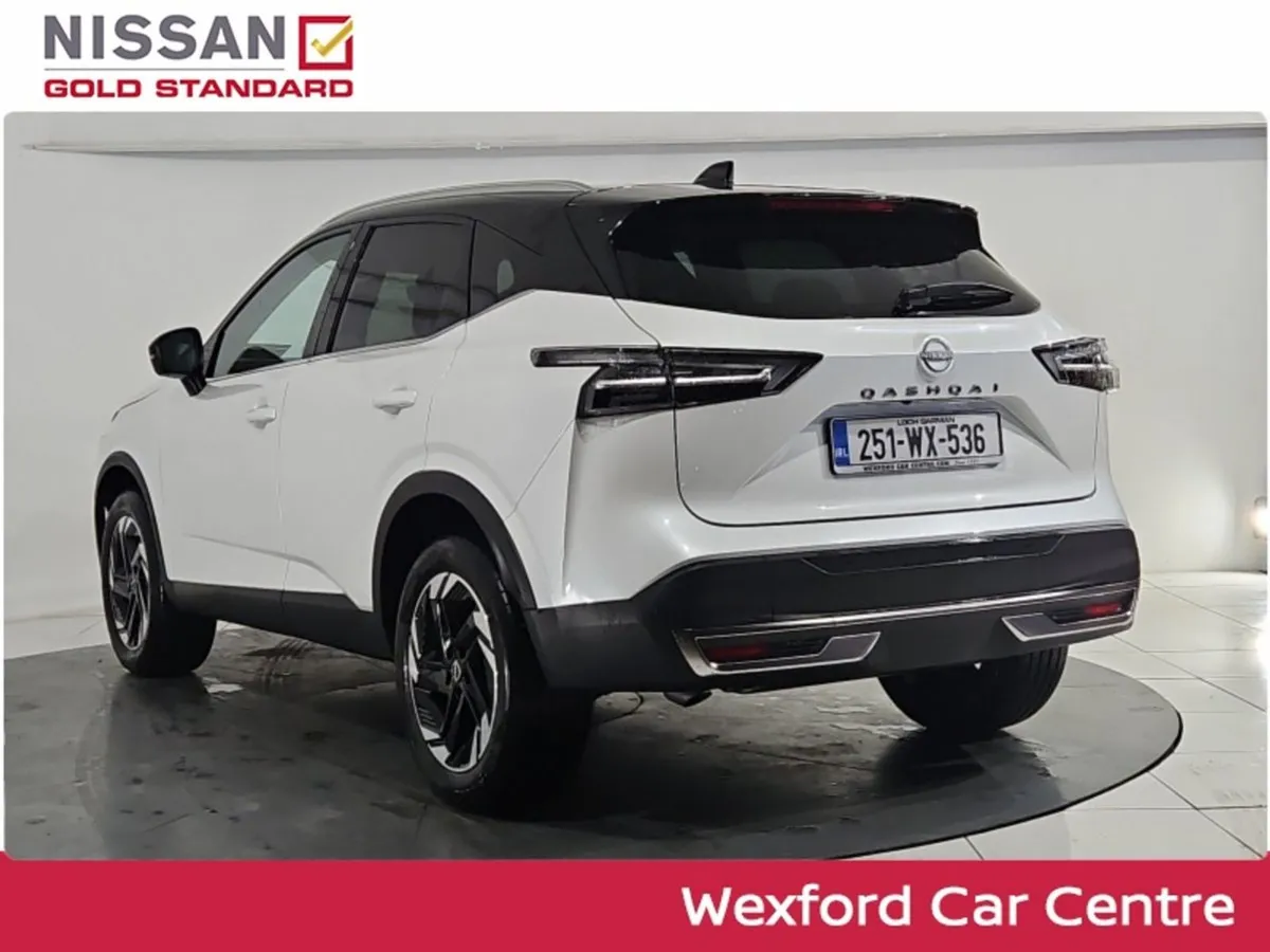 Nissan QASHQAI 1.3 PET Mild Hybrid SV Premium - Image 4