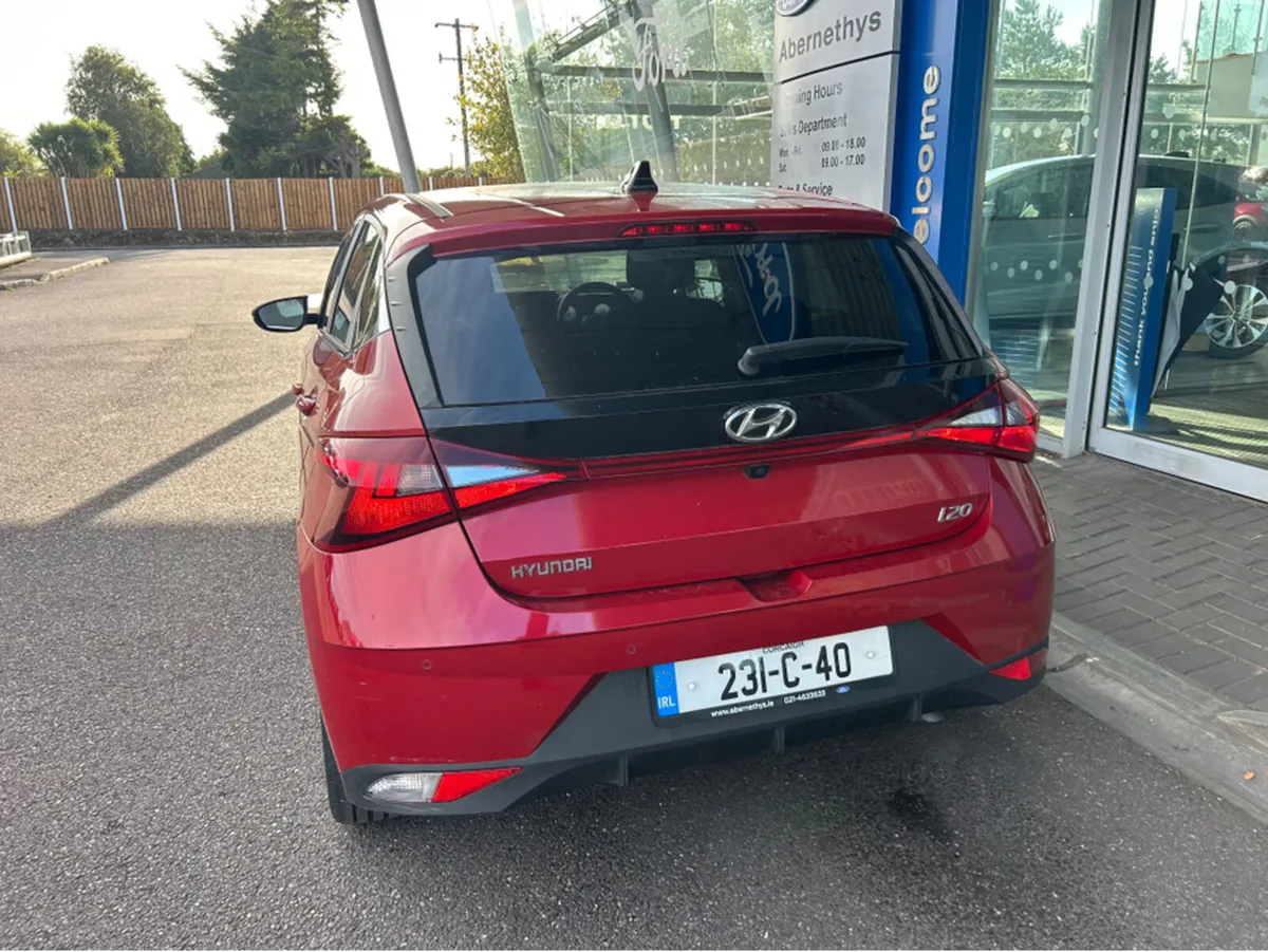 Hyundai i20 DELUXE PLUS 5DR AUTO AUTOMATIC - Image 3
