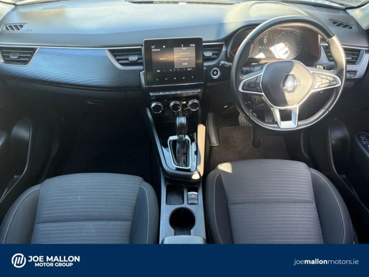 Renault Arkana Iconic TCE 140 Auto Mild Hybrid - Image 4